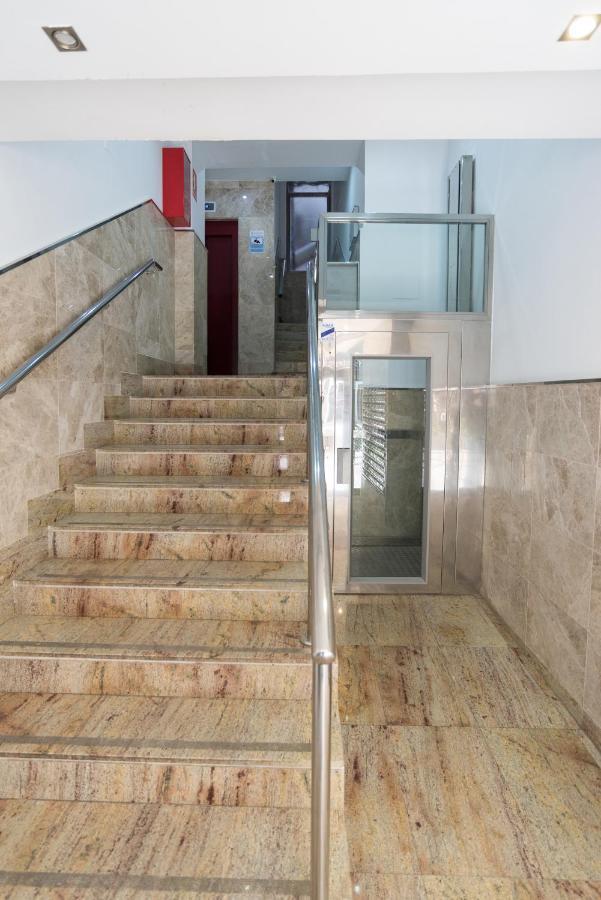 شقة Mp6-Cathedral Views Apt Right On The Beach مالقة المظهر الخارجي الصورة