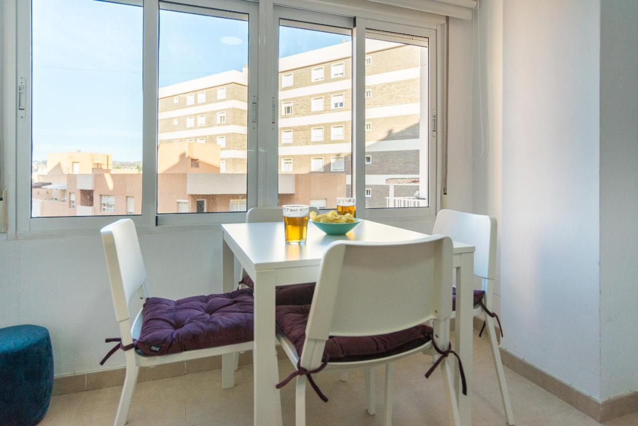شقة Mp6-Cathedral Views Apt Right On The Beach مالقة المظهر الخارجي الصورة