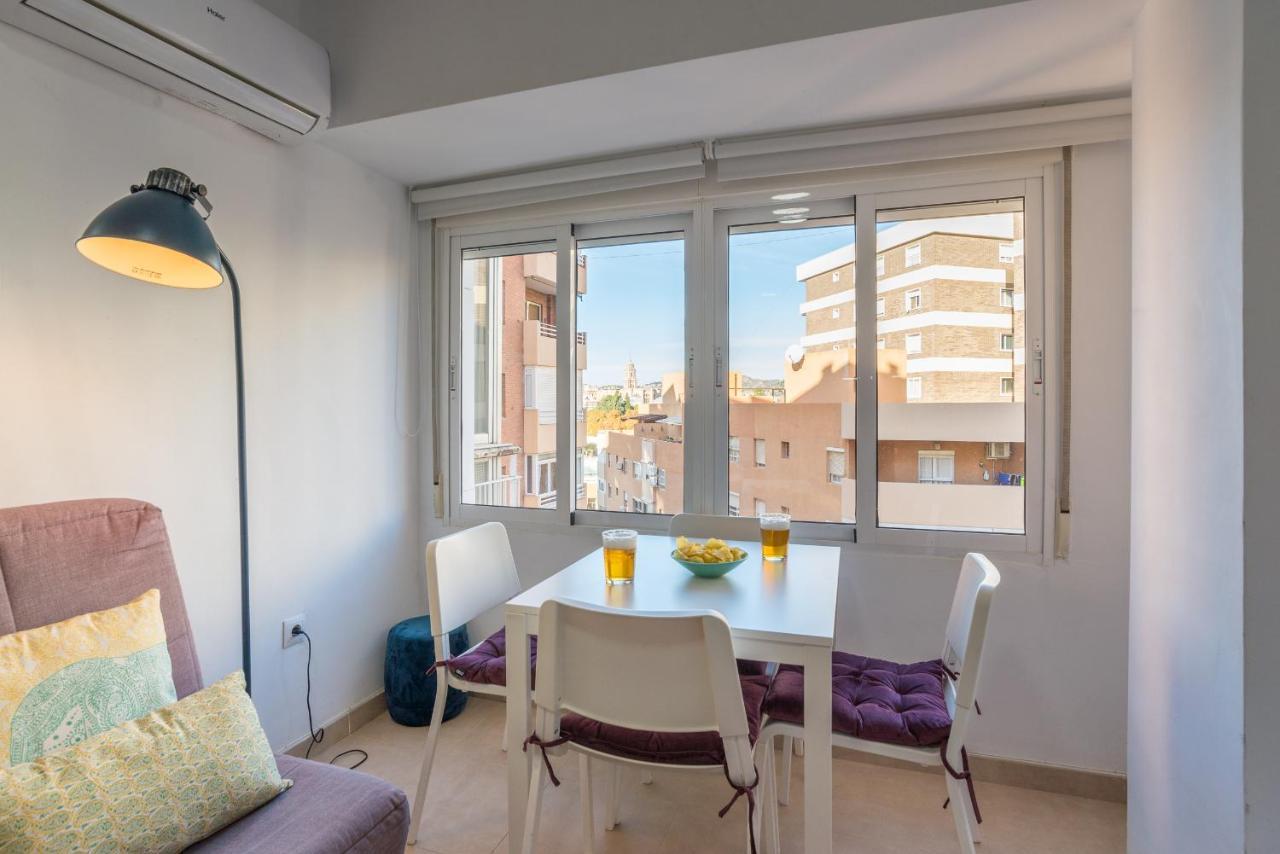 شقة Mp6-Cathedral Views Apt Right On The Beach مالقة المظهر الخارجي الصورة